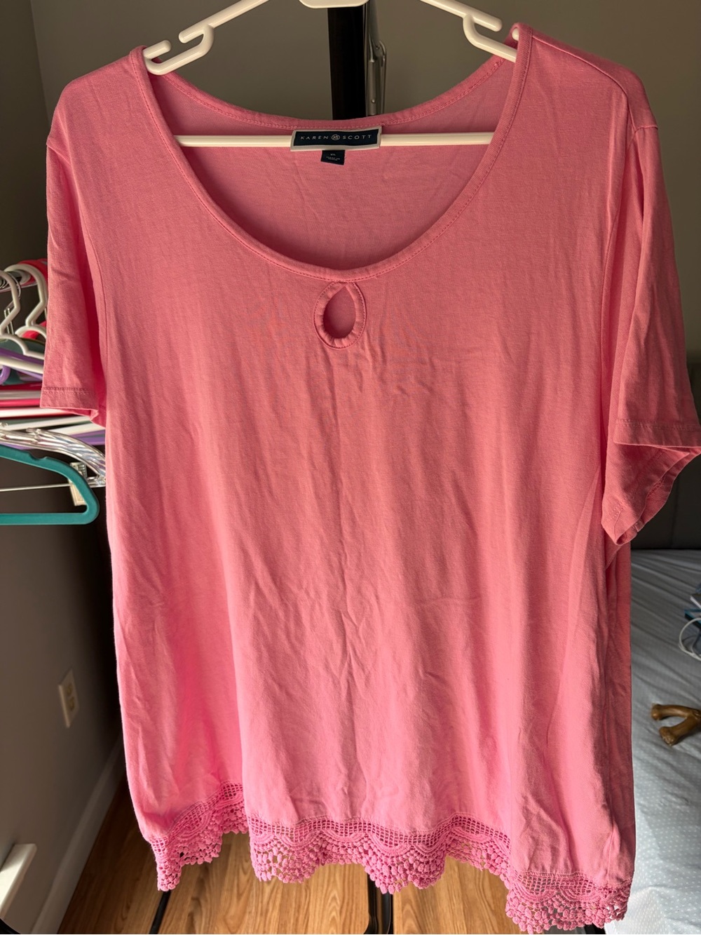 Karen Scott Pink Scoop-Neck Short Sleeve Tee with Crochet Hem XL